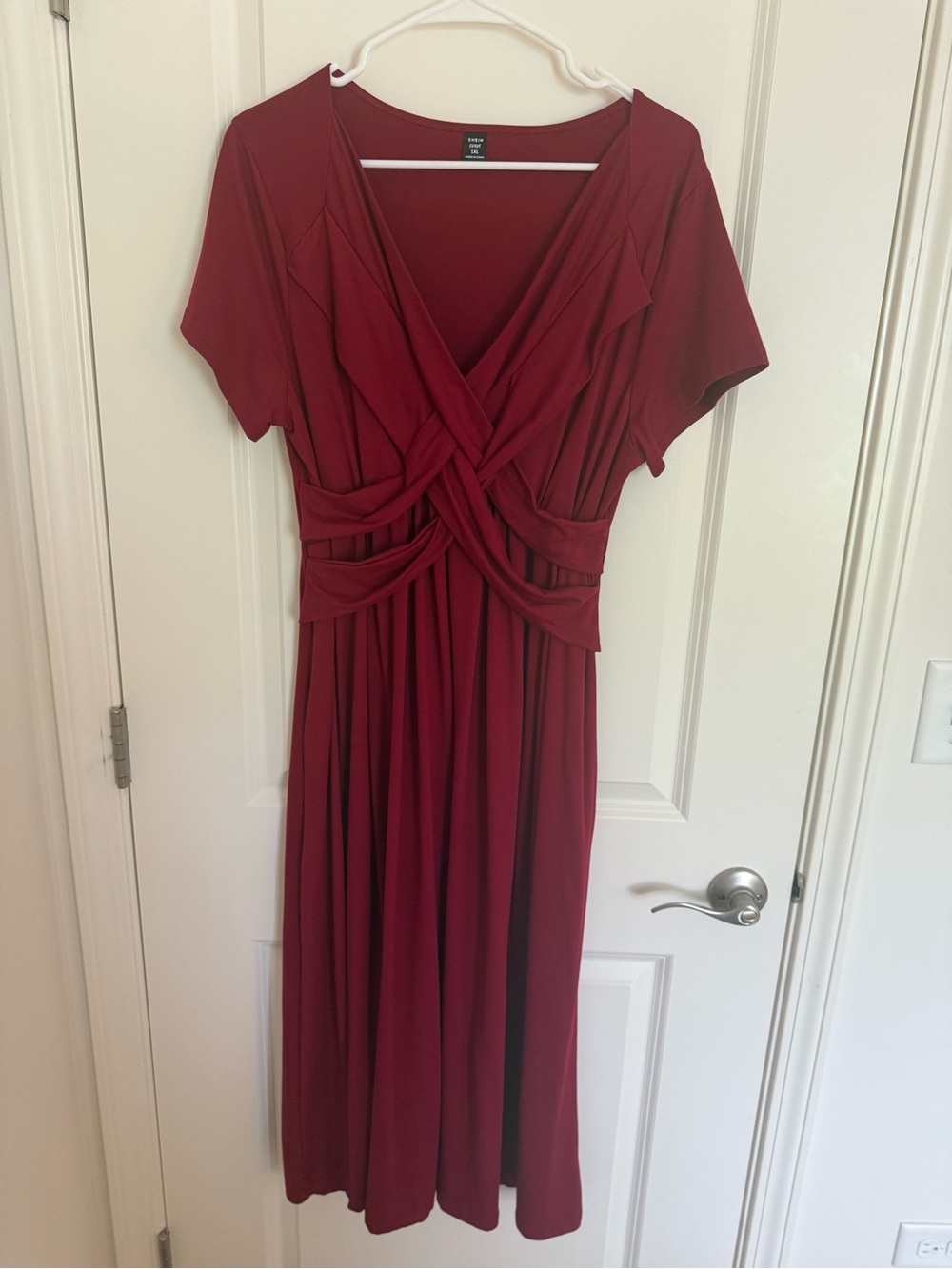 New Curve Women’s Twist-Front Burgundy Dress